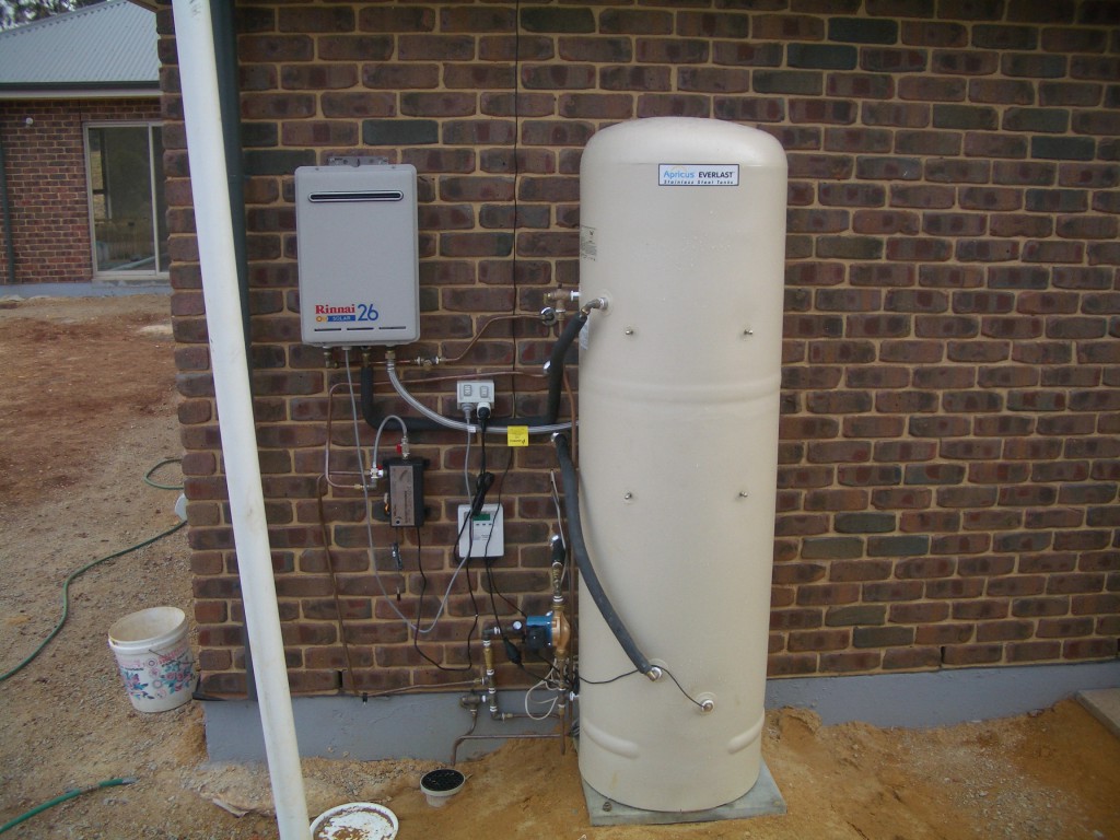 Apricus Evacuated Tube Solar Hot Water System Post Install Review